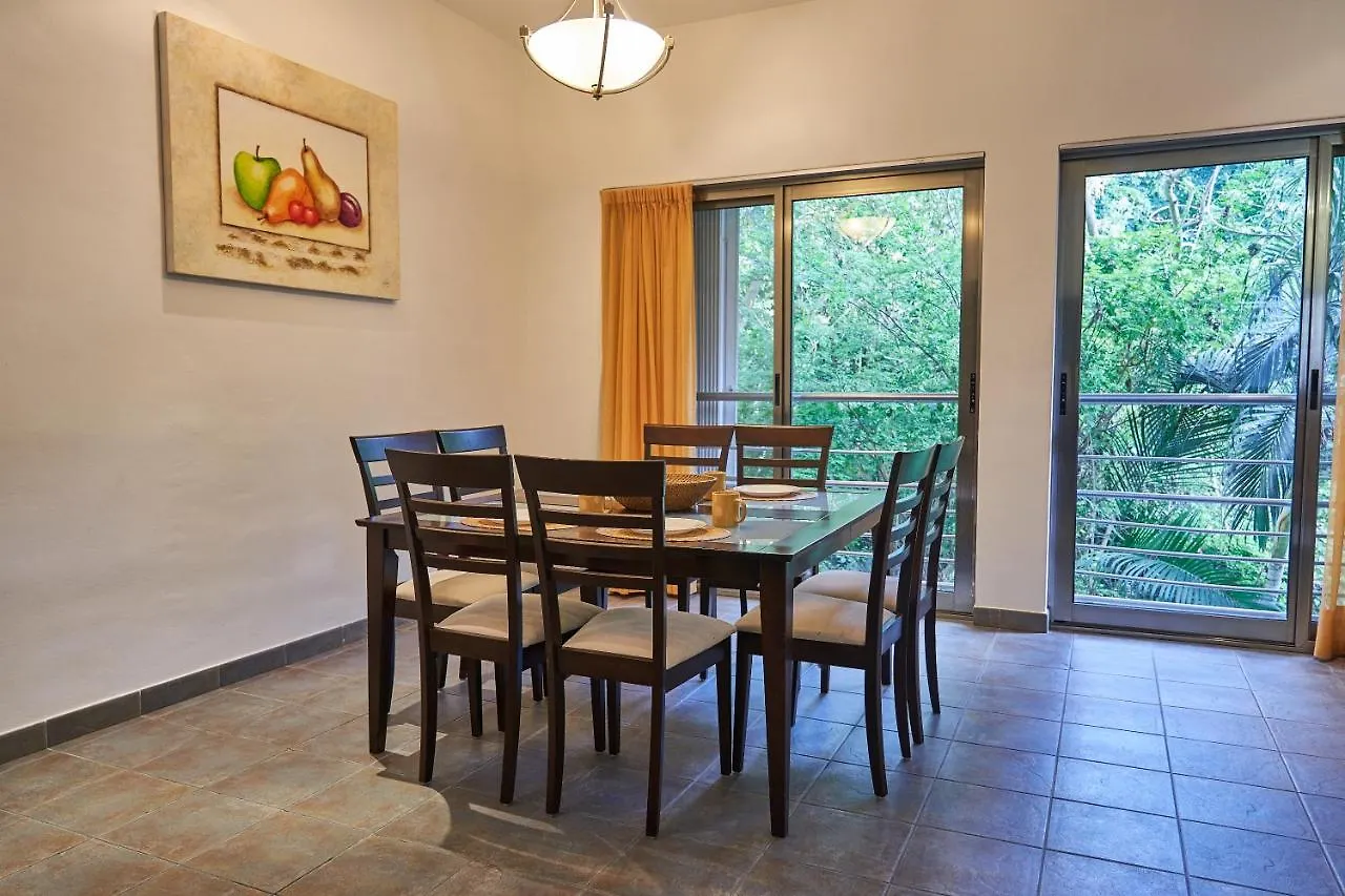 Almarea Vacation Condo بلايا ديل كارمن