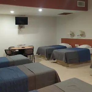 Hotel Cypres &