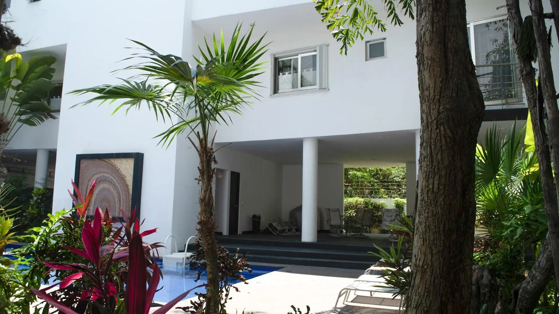 Отель Almarea Vacation Condo Плая-дель-Кармен